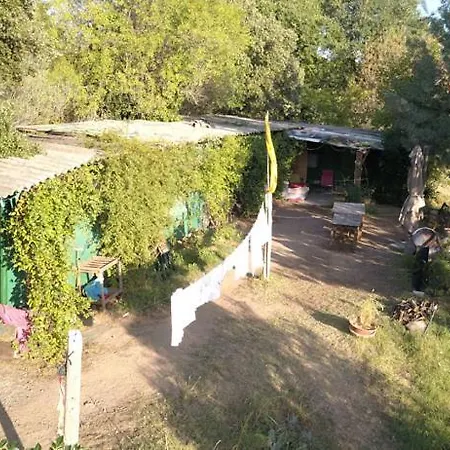 Campsite Hebergements Bohemes Pleine Nature *