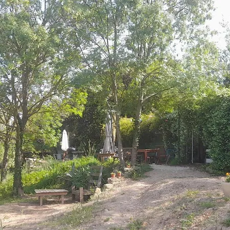 Campsite Hebergements Bohemes Pleine Nature Gignac (Herault)