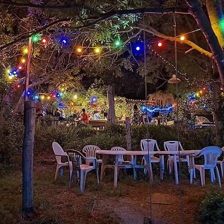 Hebergements Bohemes Pleine Nature Κάμπινγκ Gignac (Herault)