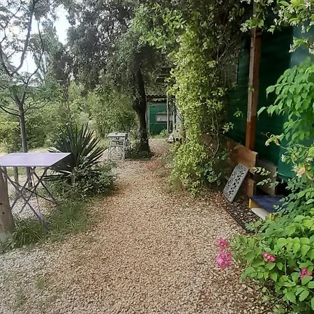 Kamp alanı Hebergements Bohemes Pleine Nature