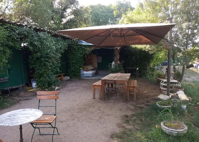 Kemping Hebergements Bohemes Pleine Nature *
